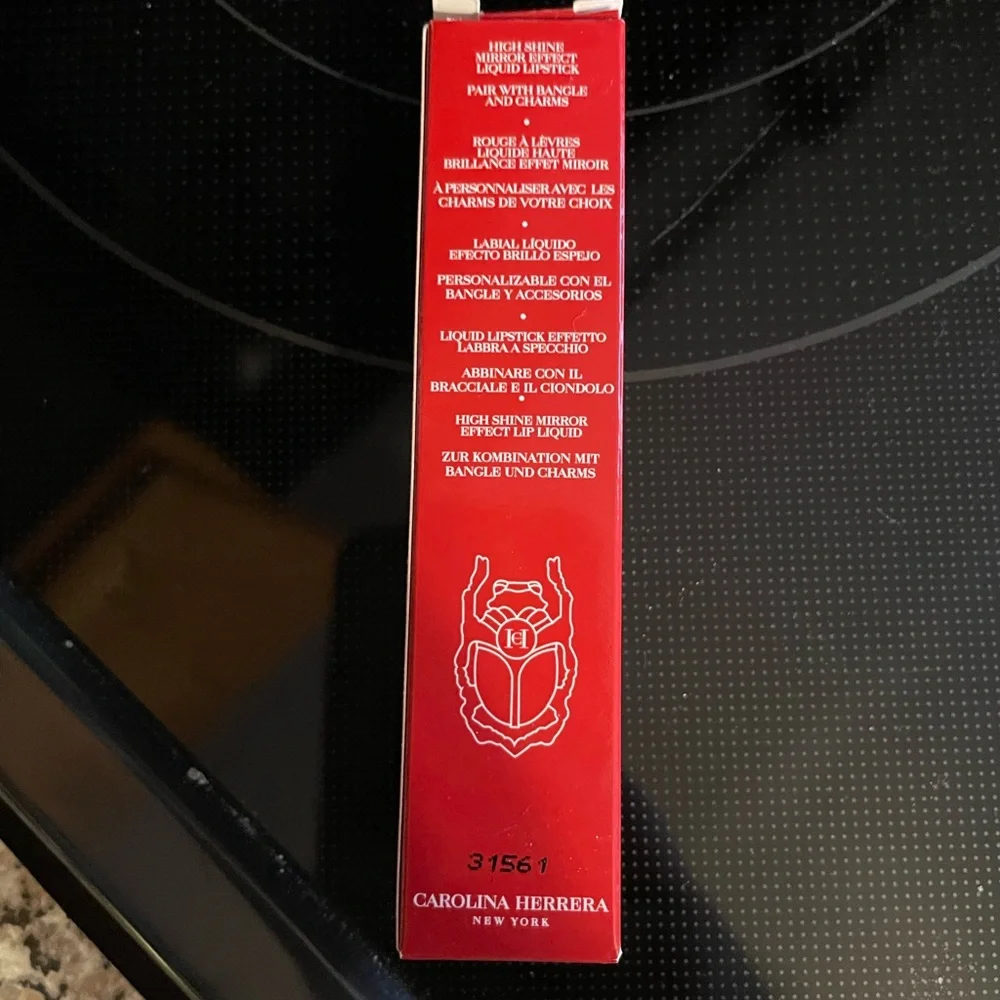 Carolina Herrera Liquid Lip Vinyl - Picture 3 of 9